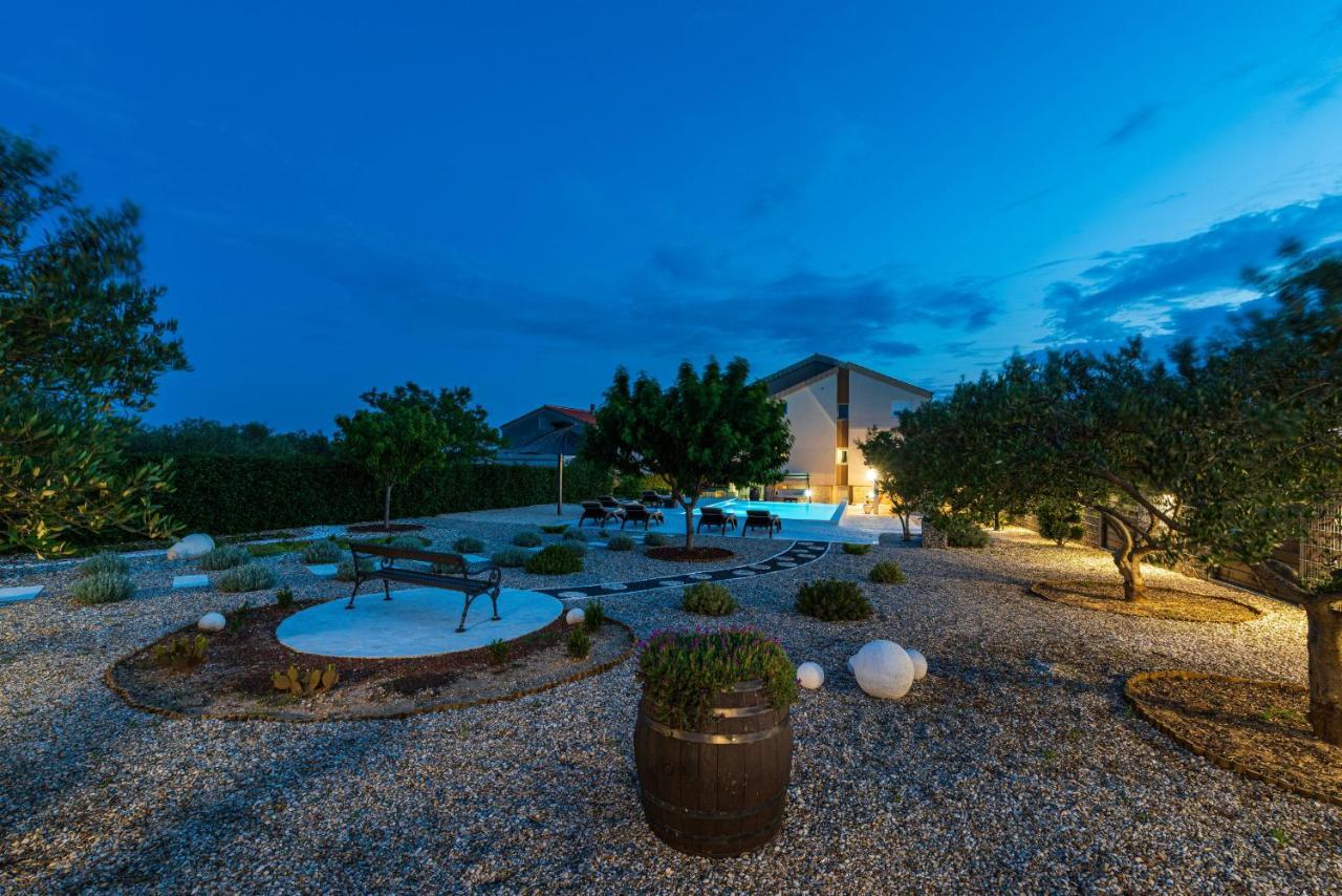 Villa Olive Garden Zadarvillas Pristeg Bagian luar foto